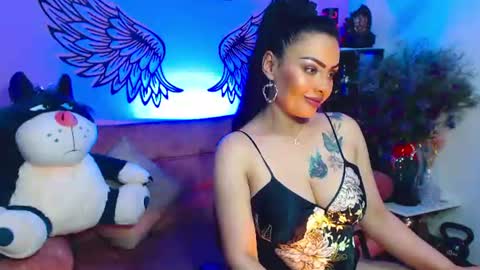 Snapshot of karol_kennedy chatting on July 13, 2026, 6:05 am Karol Kenedy online show from July 13, 2026, 6:05 am