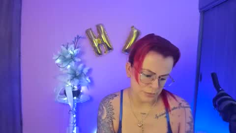 Snapshot of karol_milf__ chatting on December 25, 2024, 6:19 pm kAROL MILF online show from December 25, 2024, 6:19 pm