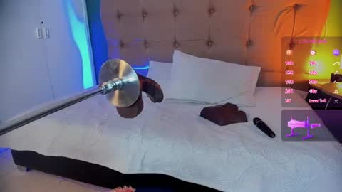 KAROL  online show from July 19, 2026, 4:05 am