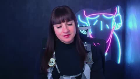 Snapshot of karolina_mia chatting on December 10, 2024, 9:55 am Caroline online show from December 10, 2024, 9:55 am