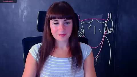 Snapshot of karolina_mia chatting on September 10, 2025, 11:21 am Caroline online show from September 10, 2025, 11:21 am