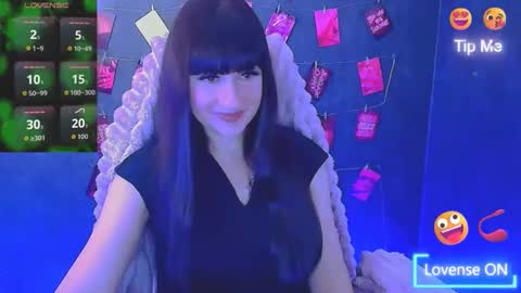 Caroline online show from February 11, 2026, 7:24 am