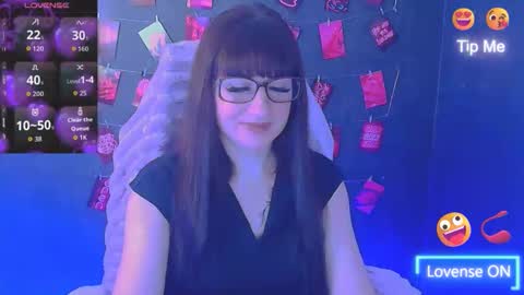 Caroline online show from March 7, 2026, 6:54 am