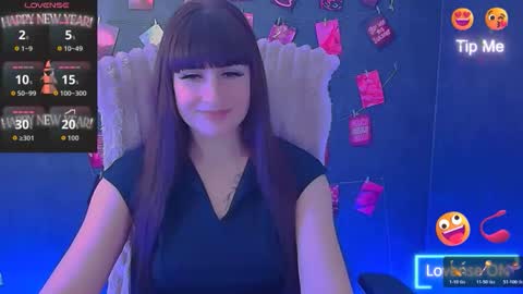 Caroline online show from April 9, 2026, 6:19 am