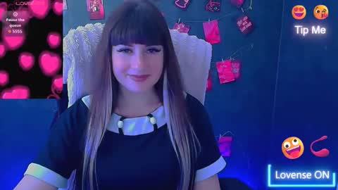 Caroline online show from May 19, 2026, 5:47 am