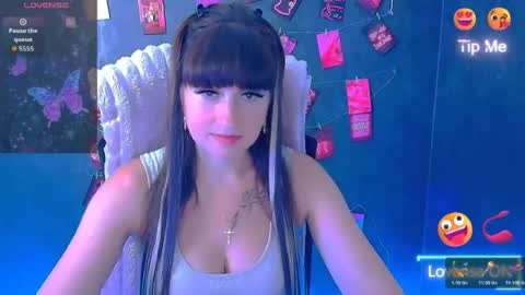Caroline online show from August 5, 2026, 5:54 am