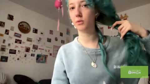 Snapshot of karolinablue chatting on July 24, 2026, 8:45 am Karoline here online show from July 24, 2026, 8:45 am