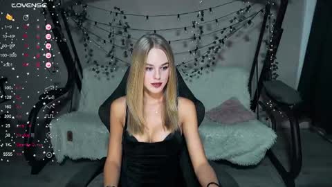 KarolinaHayes online show from July 24, 2026, 4:49 pm
