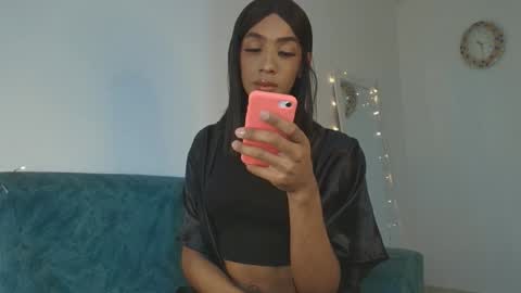 Snapshot of karoline_marin chatting on December 11, 2024, 11:54 pm Karoline online show from December 11, 2024, 11:54 pm