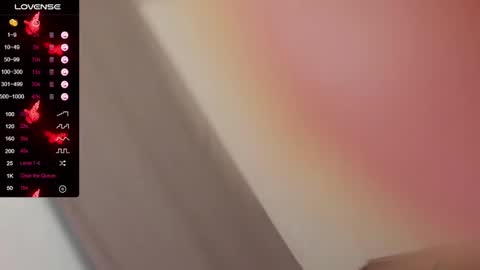 Snapshot of karolinecher chatting on January 26, 2025, 6:06 pm Karoline online show from January 26, 2025, 6:06 pm