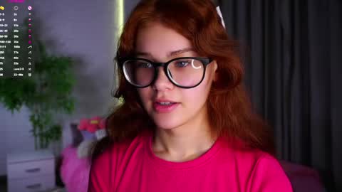 Snapshot of karolinerush chatting on May 12, 2026, 1:08 pm lina online show from May 12, 2026, 1:08 pm
