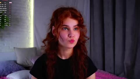 Snapshot of karolinerush chatting on May 25, 2026, 2:12 pm lina online show from May 25, 2026, 2:12 pm