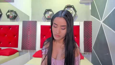 Karol online show from November 25, 2025, 12:16 pm