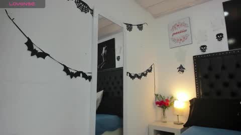 Karol online show from October 17, 2025, 7:16 pm