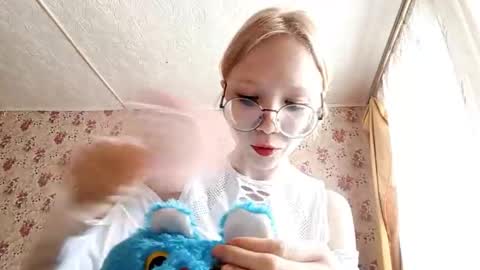 Sara online show from March 4, 2026, 7:03 am