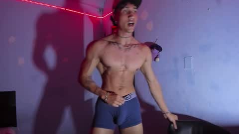 Snapshot of karybig3 chatting on September 29, 2025, 6:40 am ---Kary--- online show from September 29, 2025, 6:40 am