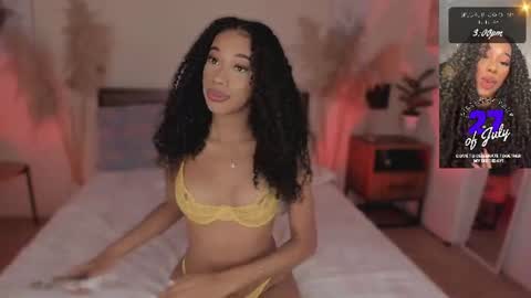 Snapshot of karymoon chatting on July 20, 2026, 8:33 pm Kary Moon online show from July 20, 2026, 8:33 pm