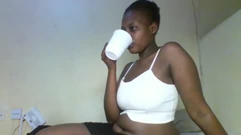 Snapshot of kashy_ chatting on June 28, 2026, 2:39 am kashy_ online show from June 28, 2026, 2:39 am