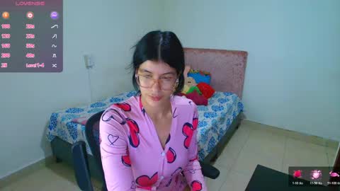 Kassandra online show from April 26, 2026, 1:47 am