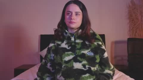 kassandra james online show from July 14, 2026, 11:38 am