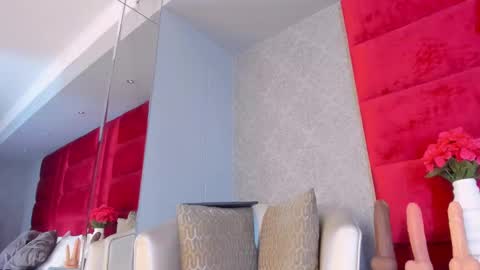 Snapshot of kassandrahall chatting on December 18, 2024, 8:57 pm Kasandra Hall online show from December 18, 2024, 8:57 pm