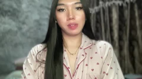 Snapshot of kat_hollandx chatting on February 4, 2025, 4:50 pm Majesty online show from February 4, 2025, 4:50 pm