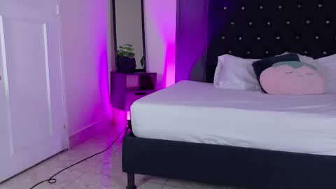 Snapshot of kataaleya__12 chatting on October 29, 2025, 12:07 pm kataaleya__12 online show from October 29, 2025, 12:07 pm