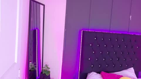 Snapshot of kataaleya__12 chatting on November 26, 2025, 11:55 am kataaleya__12 online show from November 26, 2025, 11:55 am