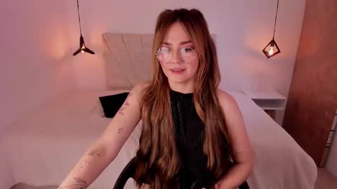 K A T A  H O O T online show from March 4, 2026, 9:32 pm