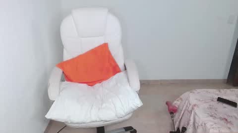 Snapshot of kataley4 chatting on February 26, 2025, 2:59 am kataley4 online show from February 26, 2025, 2:59 am