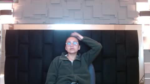 Katalina online show from October 8, 2025, 2:36 pm