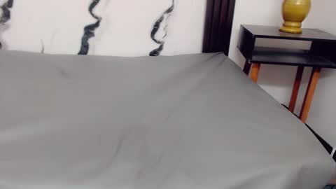 Katalella hot2 online show from April 28, 2026, 7:19 pm