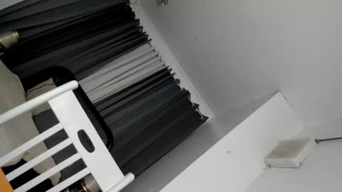 Snapshot of katalinahugecumxx chatting on November 13, 2025, 3:55 pm katalinahugecumxx online show from November 13, 2025, 3:55 pm