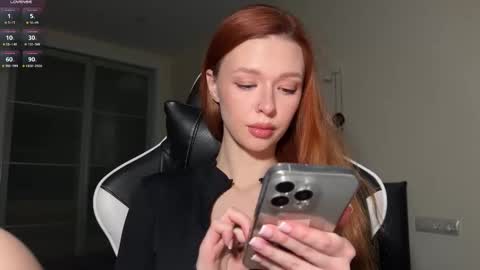 Snapshot of katana_white chatting on March 9, 2026, 5:17 pm meeellowmarsh - Instagram online show from March 9, 2026, 5:17 pm