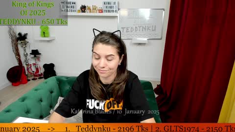 Snapshot of katarina_blades chatting on January 11, 2025, 1:06 am online show from January 11, 2025, 1:06 am