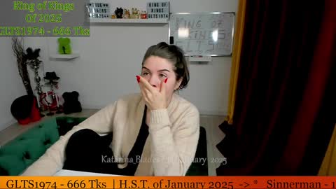 Snapshot of katarina_blades chatting on January 13, 2025, 10:13 pm online show from January 13, 2025, 10:13 pm