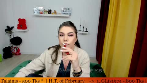 Snapshot of katarina_blades chatting on February 28, 2025, 6:52 pm online show from February 28, 2025, 6:52 pm