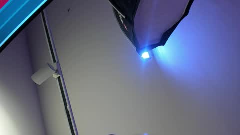 Kate  online show from December 4, 2025, 10:57 am