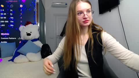 Snapshot of kate_jonson chatting on January 17, 2025, 7:41 am .Be kind and gentle with me and I will do my best for you. online show from January 17, 2025, 7:41 am