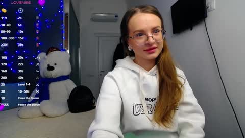 Snapshot of kate_jonson chatting on January 21, 2025, 8:08 am .Be kind and gentle with me and I will do my best for you. online show from January 21, 2025, 8:08 am