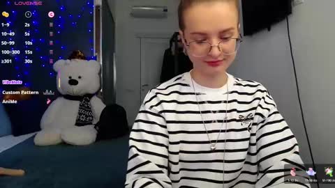 Snapshot of kate_jonson chatting on March 12, 2025, 8:19 am .Be kind and gentle with me and I will do my best for you. online show from March 12, 2025, 8:19 am