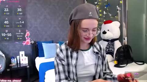 Snapshot of kate_jonson chatting on November 5, 2025, 7:30 am .Be kind and gentle with me and I will do my best for you. online show from November 5, 2025, 7:30 am
