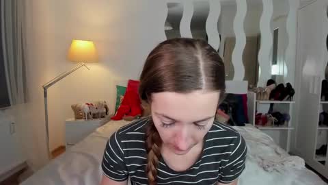 Snapshot of kate_redgar chatting on February 23, 2025, 6:01 pm kate_redgar online show from February 23, 2025, 6:01 pm