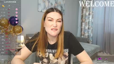 Snapshot of kate_space chatting on March 10, 2025, 5:33 am Therapist online show from March 10, 2025, 5:33 am