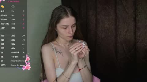 Snapshot of kate_swon chatting on April 1, 2026, 7:55 pm Kate online show from April 1, 2026, 7:55 pm