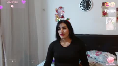 Snapshot of kateangelly chatting on December 17, 2025, 3:01 am kateangelly online show from December 17, 2025, 3:01 am