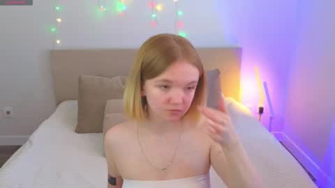 katebunnys online show from March 24, 2026, 4:06 am