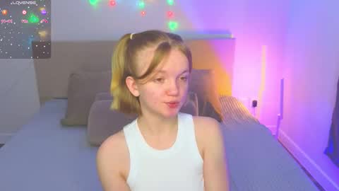 katebunnys online show from March 25, 2026, 4:29 am