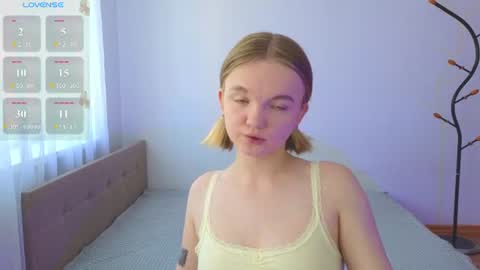 Snapshot of katebunnys chatting on June 18, 2026, 4:13 am katebunnys online show from June 18, 2026, 4:13 am