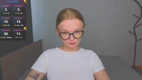 Snapshot of katebunnys chatting on July 27, 2026, 4:30 am katebunnys online show from July 27, 2026, 4:30 am